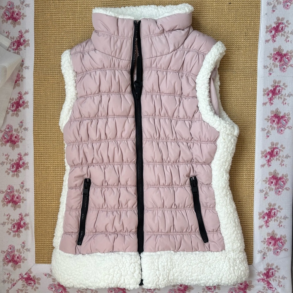 ✨Calvin Klein Performance Rose Pink Size Medium Vest
